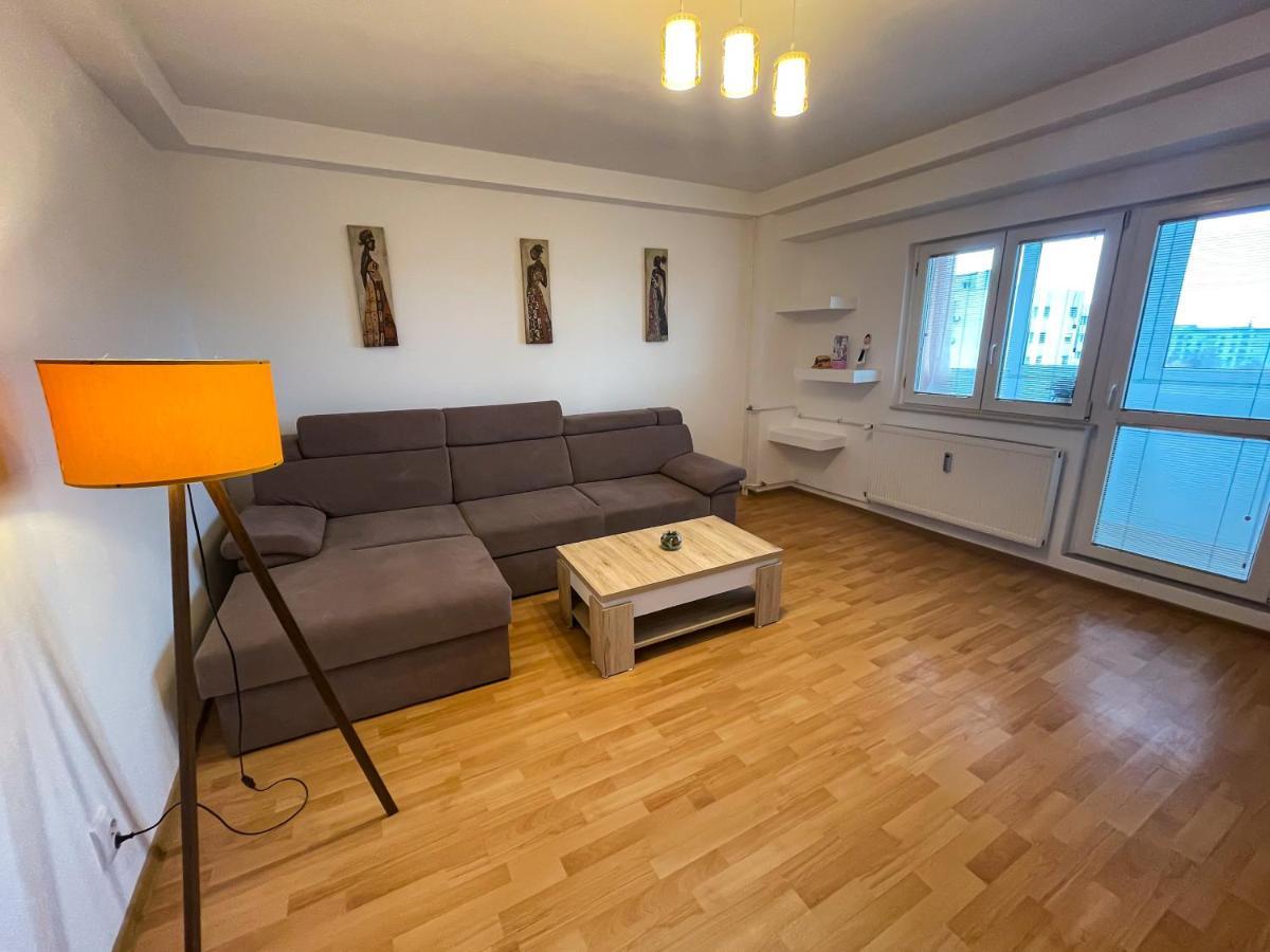 National Arena Mega Mall Elana Apartment Bukarest Exteriör bild